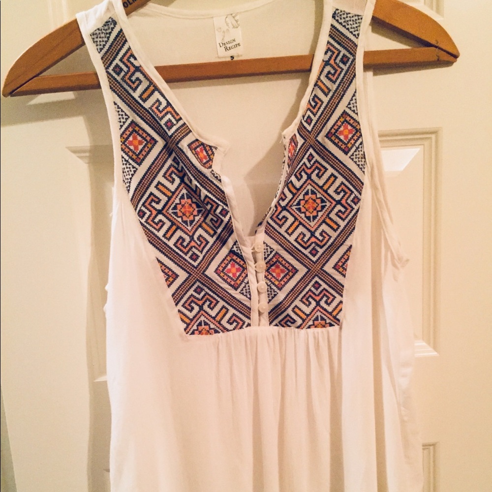 Patterned White Blouse